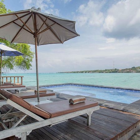 Wooden Beach Sunset Cottages Lembongan Exterior foto